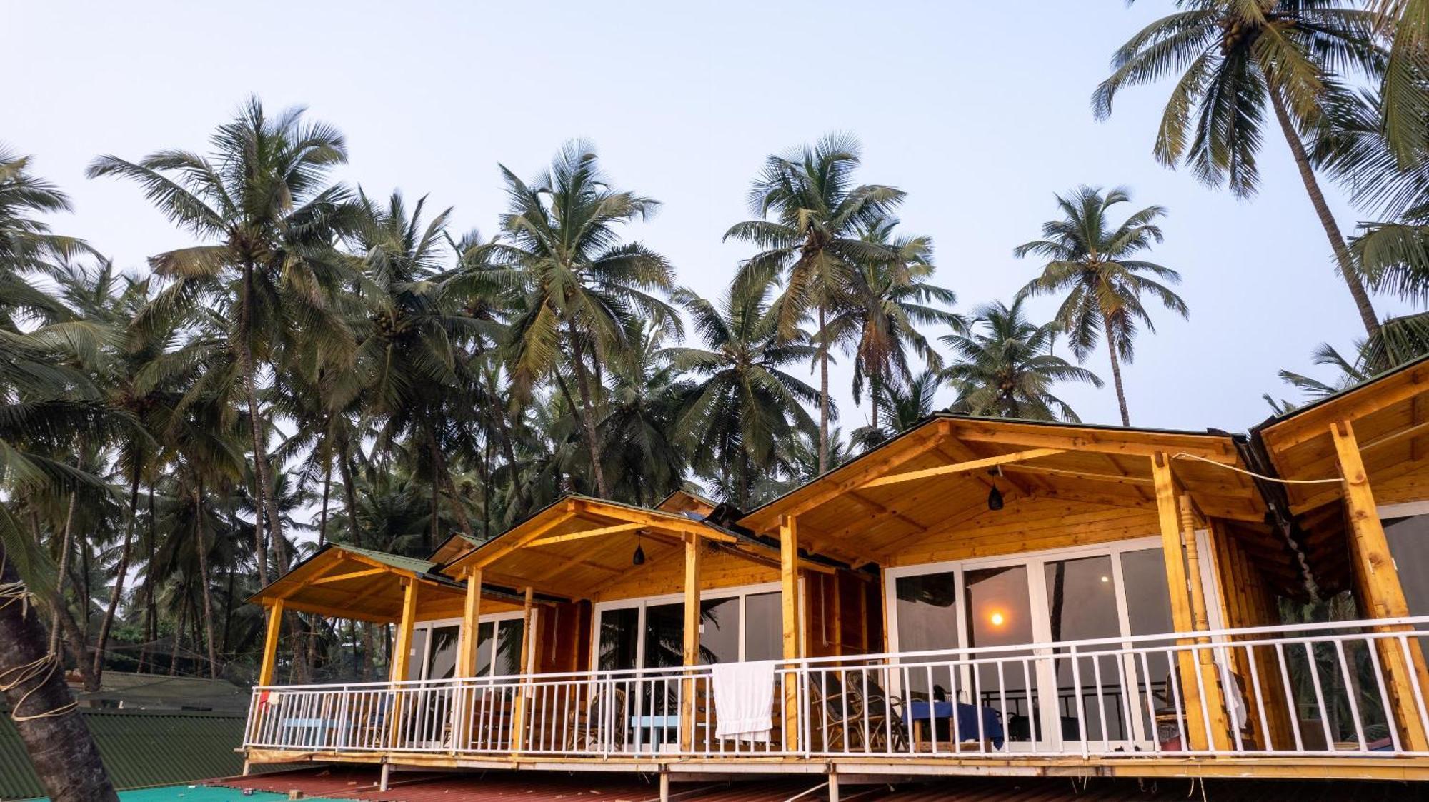 Hitide Beach Resort ปาโลเลม ภายนอก รูปภาพ